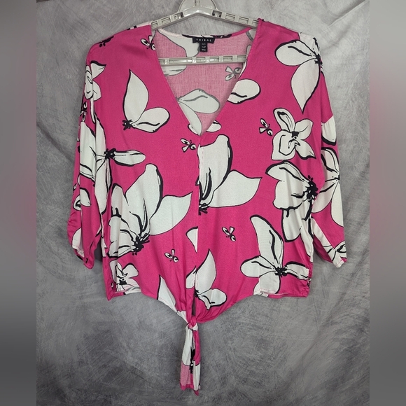 Tribal Blsize XL Butterfly Print With Knotted Waist And Short Bodice Hot Pink - Picture 1 of 10